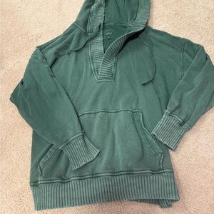 Aerie Women’s Deep Green Pullover Hoodie